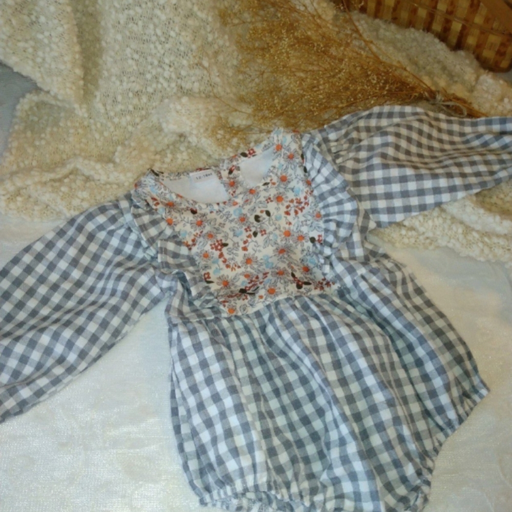 Baby romper - Picture 2 of 3